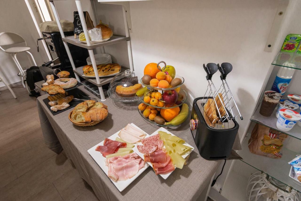 Al Qatta Bed & Breakfast กานิกัตติ ภายนอก รูปภาพ