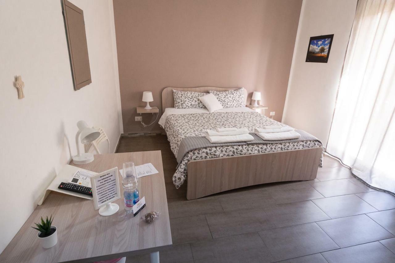 Al Qatta Bed & Breakfast กานิกัตติ ภายนอก รูปภาพ