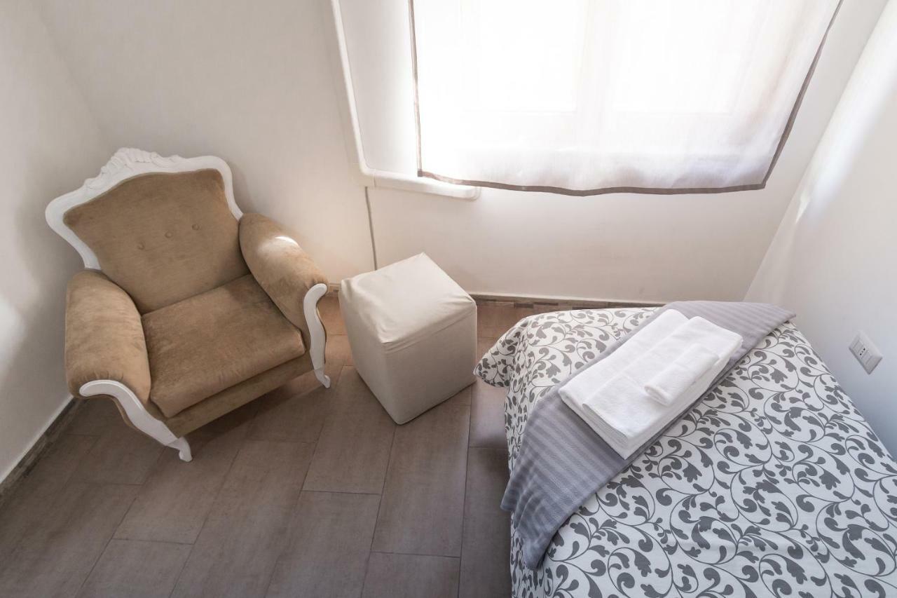 Al Qatta Bed & Breakfast กานิกัตติ ภายนอก รูปภาพ