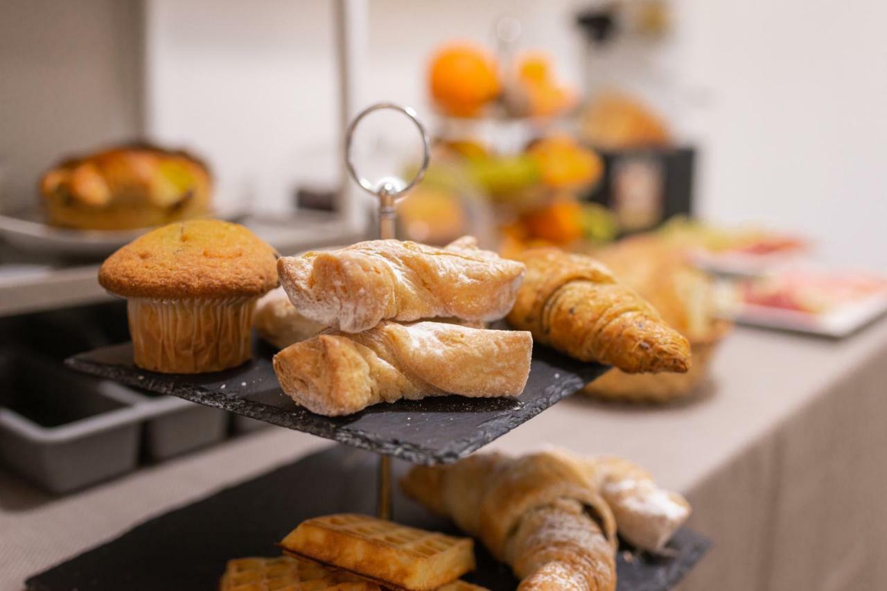 Al Qatta Bed & Breakfast กานิกัตติ ภายนอก รูปภาพ
